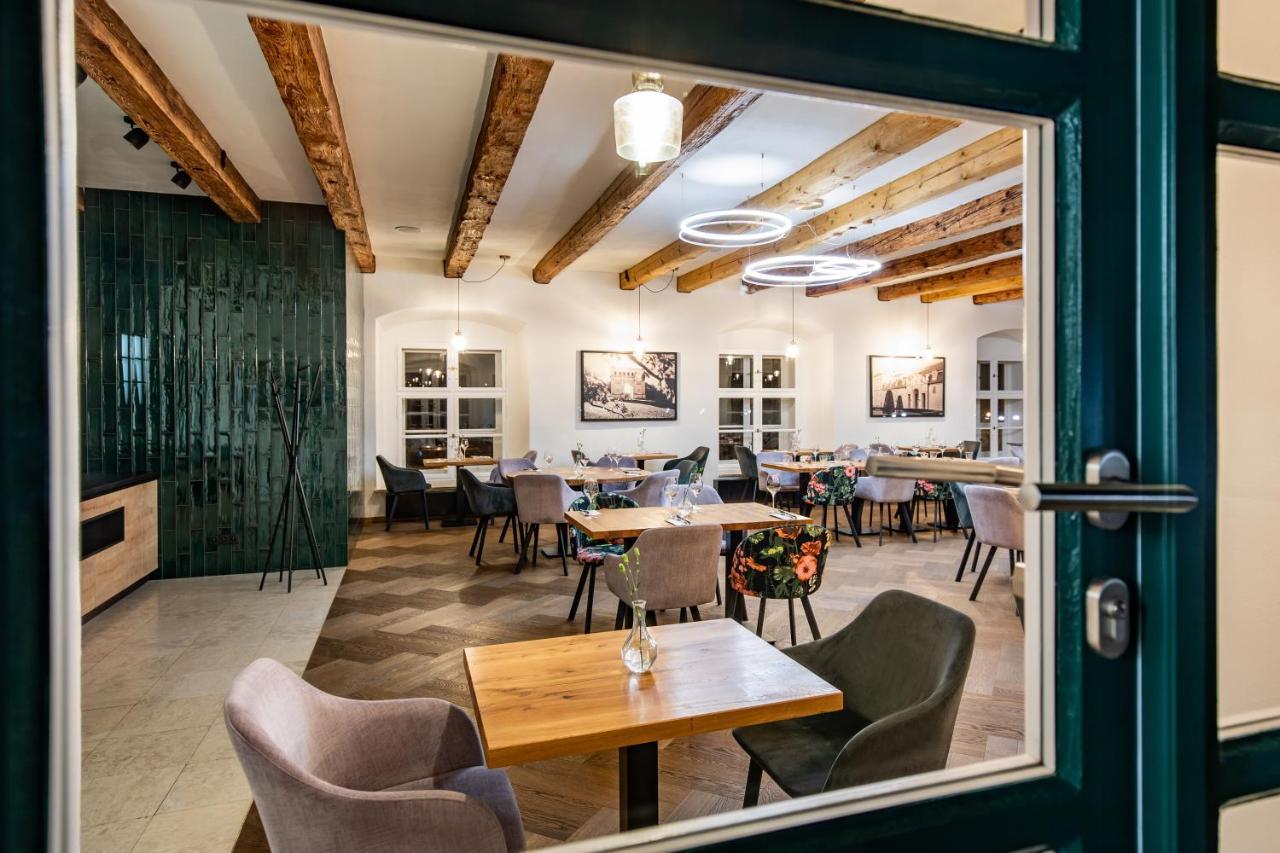 וואלטיצה Zamecky Hotel Anton Florian מראה חיצוני תמונה