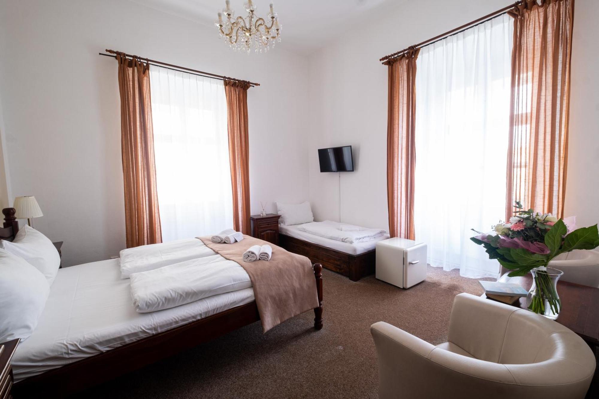 וואלטיצה Zamecky Hotel Anton Florian מראה חיצוני תמונה